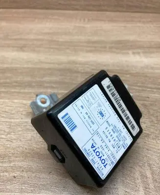 Toyota Yaris Door control unit/module 8974152020 619825000