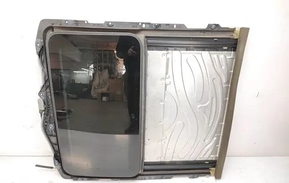 BMW 1 E81 E87 Sunroof set 7121009 6922257