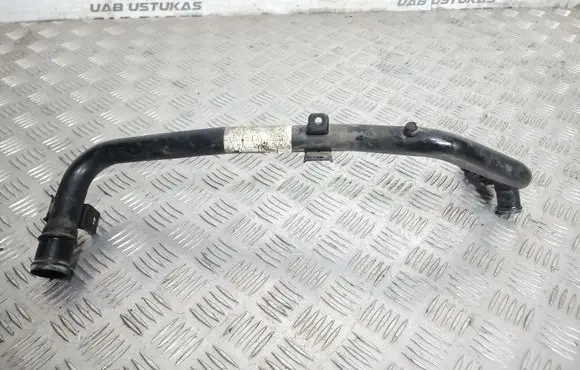 Audi A4 S4 B7 8E 8H Engine coolant pipe/hose