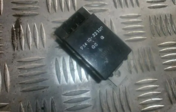 Hyundai Accent Other control units/modules 9541022100