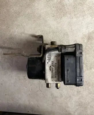 Jeep Cherokee III KJ ABS Pump P52128491AC 0221118790687143