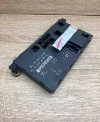 Mercedes-Benz E W211 Door control unit/module 2118201585 355554
