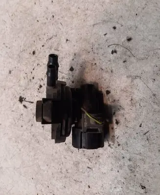 Ford Galaxy Turbo solenoid valve 95889C915B