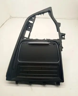 BMW 3 F30 F35 F31 Cup holder 105495994