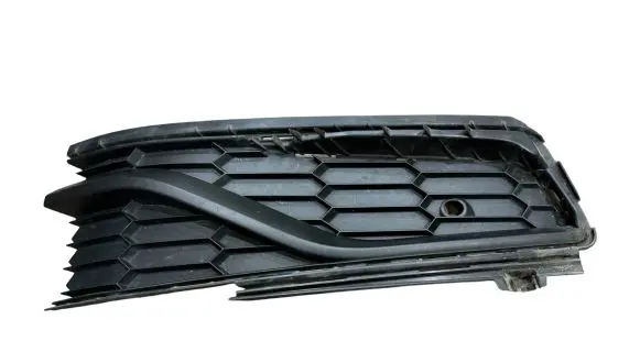 Skoda Kodiaq Front bumper lower grill 565807367B 8118215