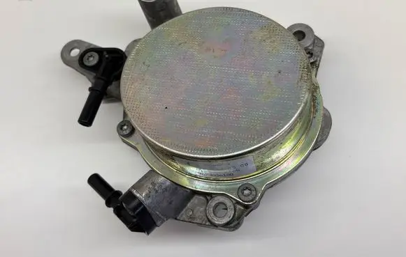 Peugeot 508 Vacuum pump 9673836180