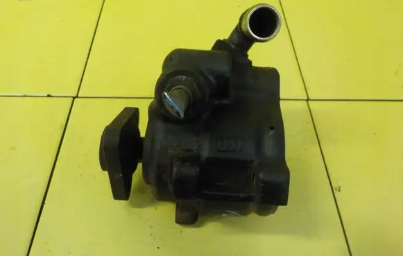 Ford Transit Power steering pump HBDHB