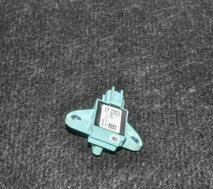 Audi A5 8T 8F Airbag deployment crash/impact sensor 8K0955557C