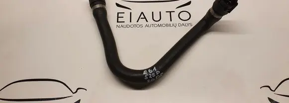 Engine coolant pipe/hose