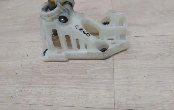 Toyota Corolla E120 E130 Gear shifter/selector 
