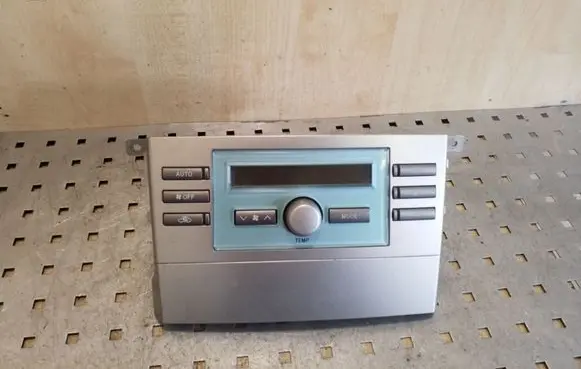 Toyota Corolla Verso AR10 Climate control unit 559000F030 MB1465702272