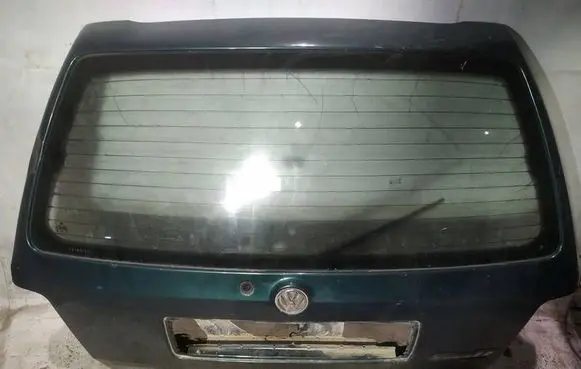 Volkswagen Golf III Tailgate/trunk/boot lid