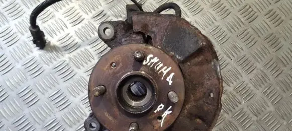 KIA Shuma Front wheel hub