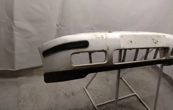 Volkswagen Caddy Front bumper 6K5807221B 7628