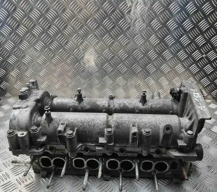 Opel Insignia A Engine head 55581593