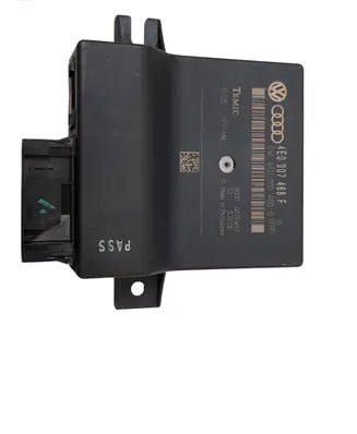 Audi A8 S8 D3 4E Gateway control module 4E0907468F