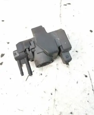 Renault Megane III Vacuum valve 149568021R 1079164 097111