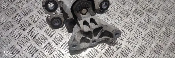 Volvo V60 Engine mount bracket 31401307