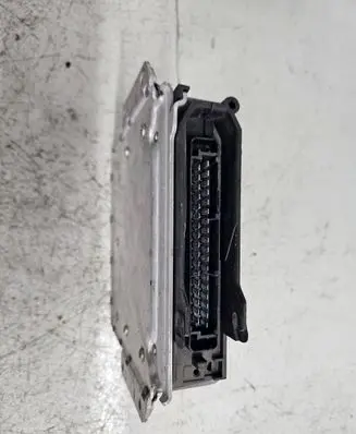 BMW 5 E34 Engine control unit/module 0281001077 2242211