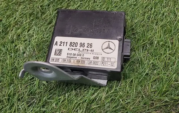 Mercedes-Benz CLS C219 Alarm control unit/module A2118209626