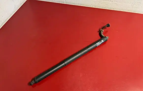 BMW X1 F48 F49 Tailgate/trunk strut/damper 7350837