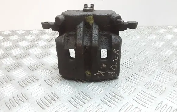 Nissan X-Trail T30 Front brake caliper