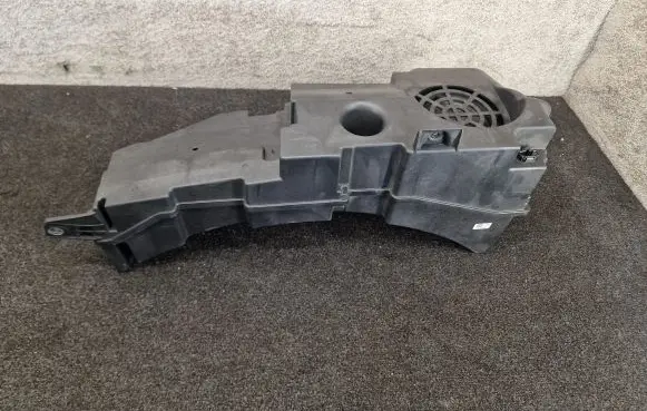 Audi A7 S7 4G Subwoofer speaker 4G9035381A