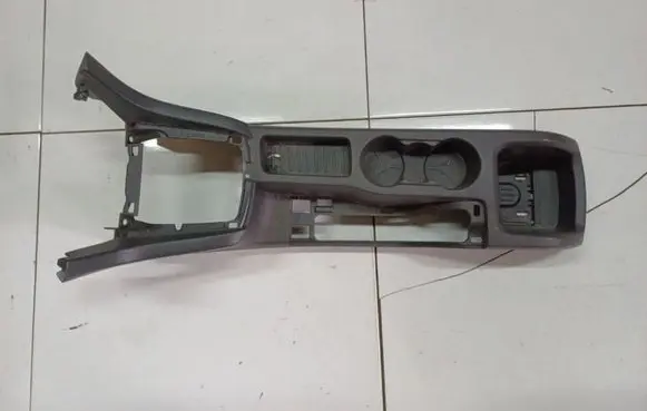 Ford Focus Center console A045B55
