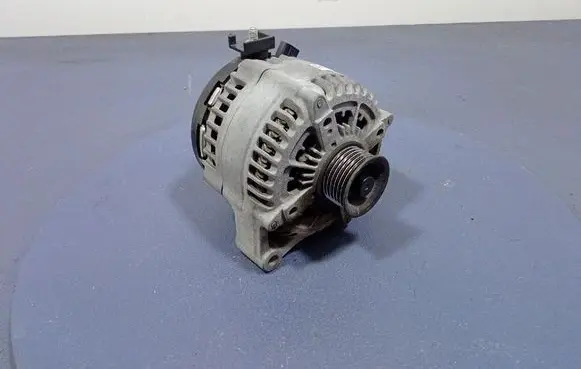 BMW 3 F30 F35 F31 Generator/alternator 7640132