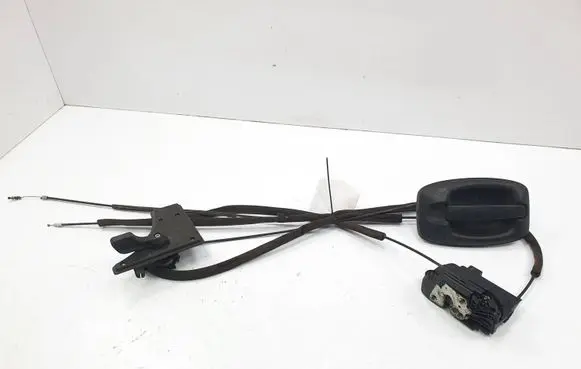 Iveco Daily 35 - 40.10 Sliding door lock 5801529304C