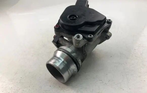 Renault Clio IV Throttle valve 161A09287R