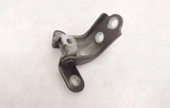 KIA Optima Front door upper hinge