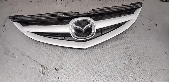 Mazda 6 Front bumper upper radiator grill