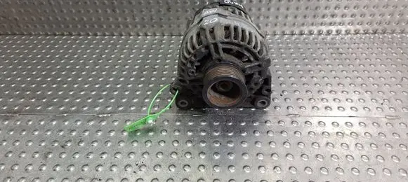 Volkswagen Golf IV Generator/alternator 028903028D