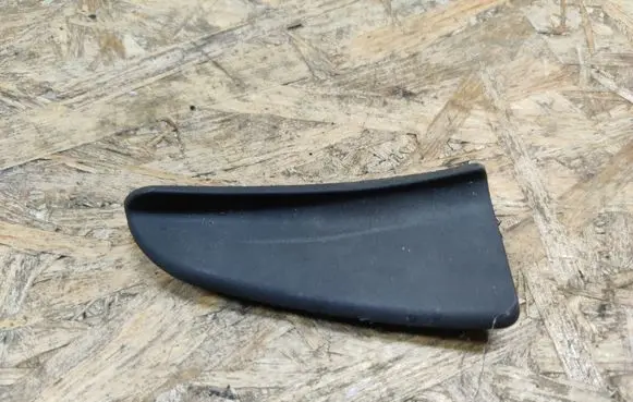 Hyundai i10 Windshield trim 86160B9010