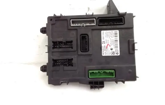 Renault Megane IV Comfort/convenience module 284B13506R A2C3779780500