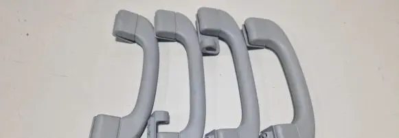 BMW X1 E84 A set of handles for the ceiling 