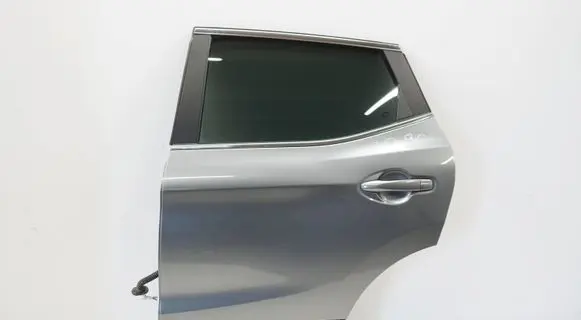Nissan Qashqai Rear door J11240626DLT