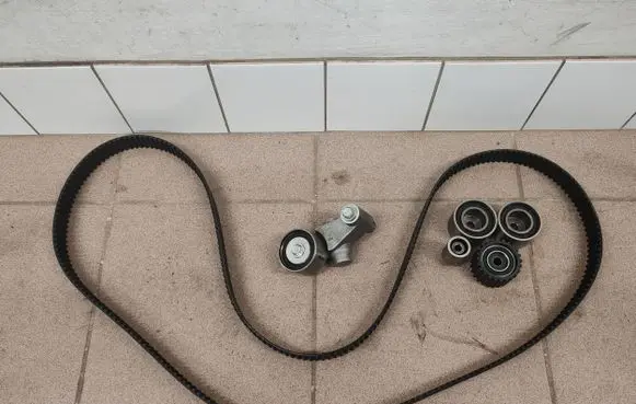 Subaru Legacy Timing belt 