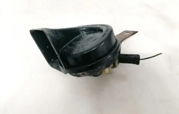 Nissan Almera N16 Horn signal e9703881157