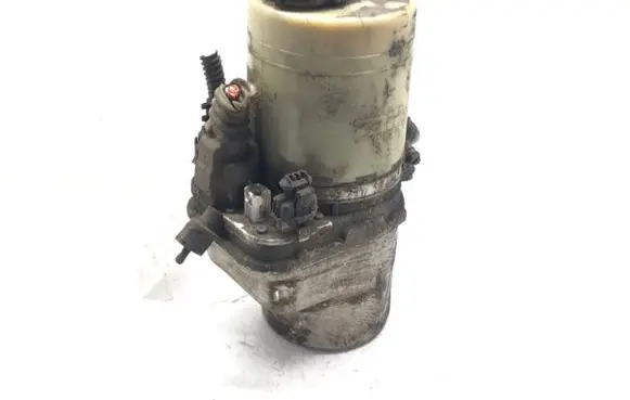 Opel Signum Power steering pump