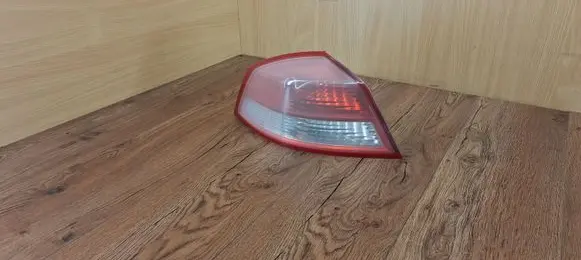 Renault Vel Satis Rear/tail lights 8200686566