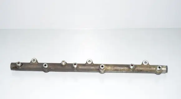 BMW 5 E39 Fuel main line pipe 0445216002 7805722