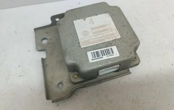 Nissan X-Trail T30 Torque split ecu control unit/module 41650EQ070 A68000U06