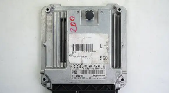 Audi A6 S6 C6 4F Engine control unit/module 03L906019AH 0281016683