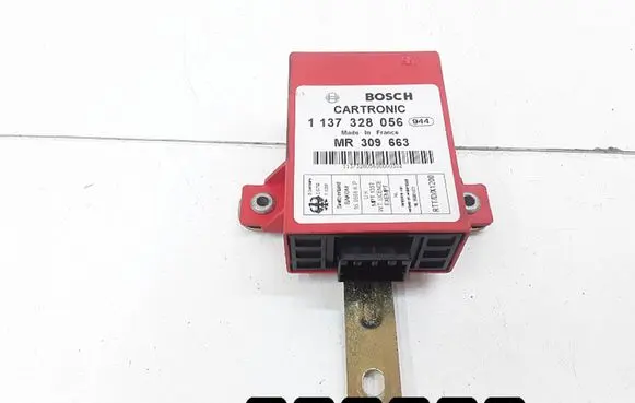 Mitsubishi Carisma Engine control unit/module 1137328056