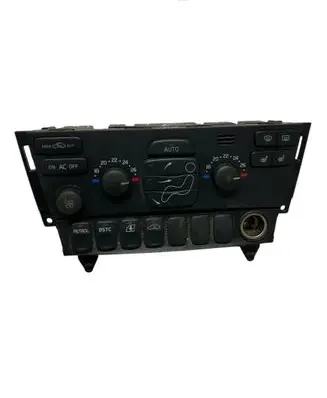 Volvo XC70 Climate control unit 30746022 06W11E04 M412CD00128