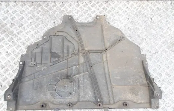Mazda 3 III Engine splash shield/under tray LLR1 K6805 T255S20