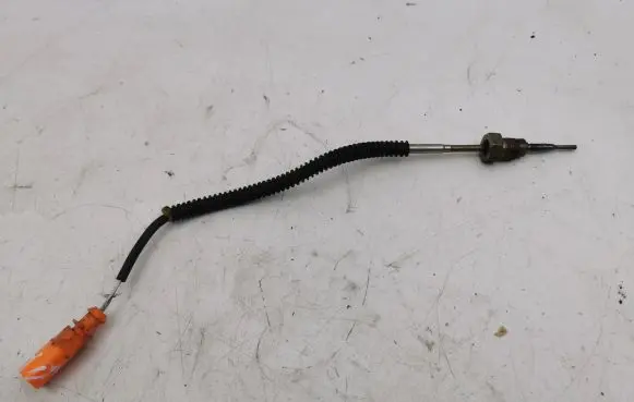 Audi A7 S7 4G Exhaust gas temperature sensor 8K0906088A