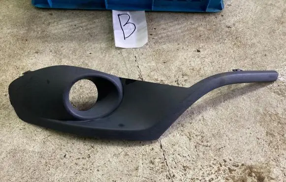 Mercedes-Benz Citan W415 Quarter panel pressure vent A4148850374